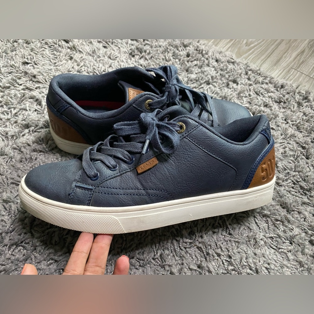 Levi’s Performance Men’s Navy/Burgundy Sneakers Shoes